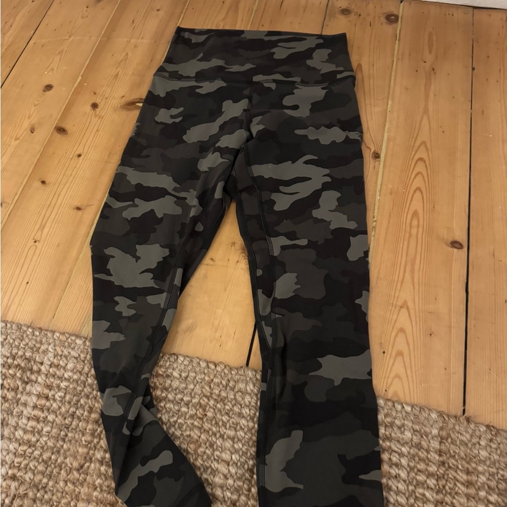 Lululemon Camo ‘23 leggings
